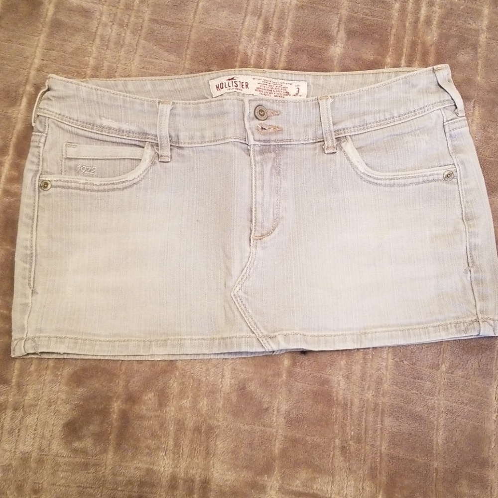 Hollister Jean skirt size 3